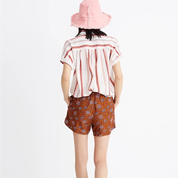 Drapey Pull-On Shorts in Warm Paisley - Picture 3 of 10